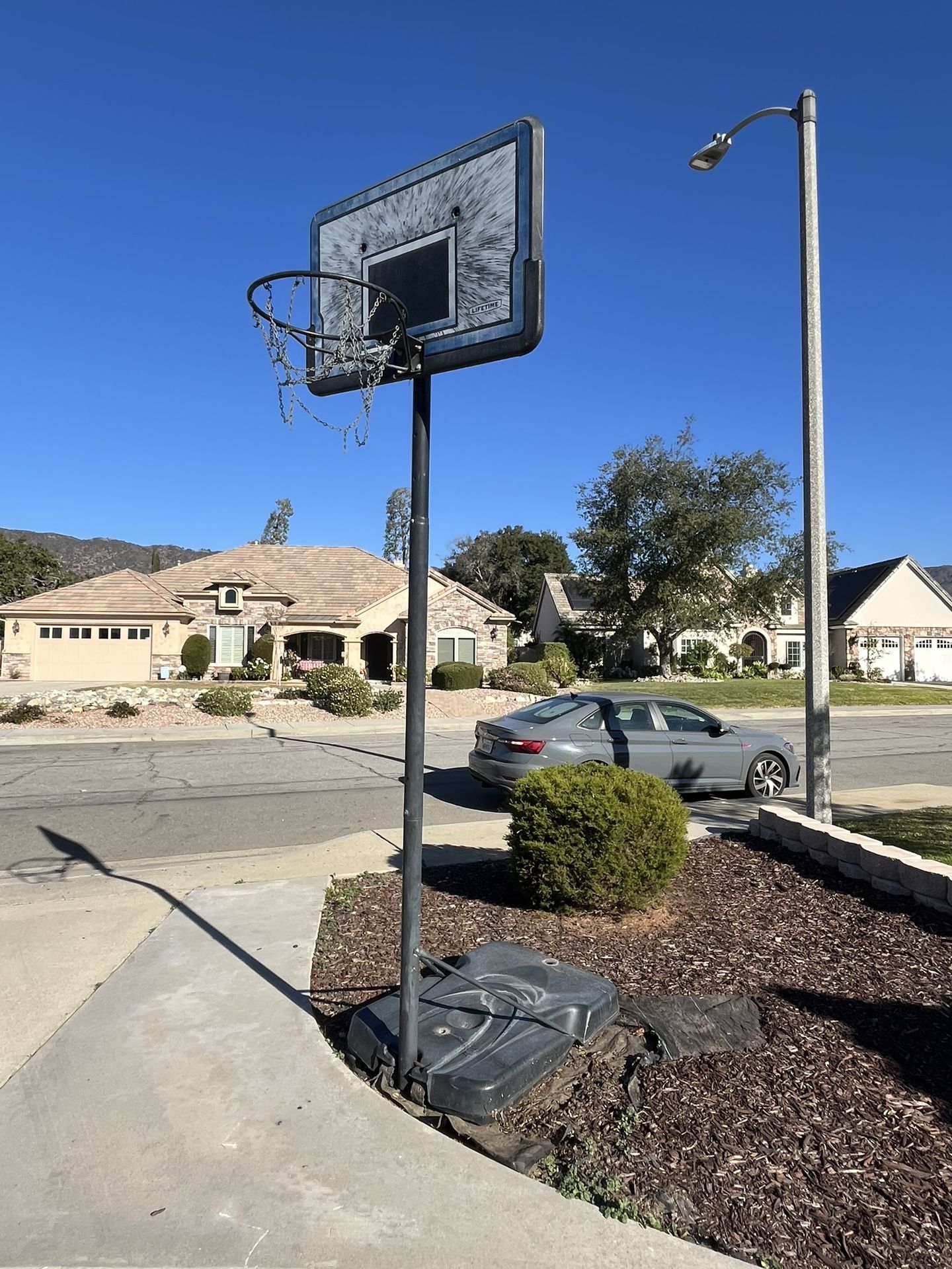 basketball hoop