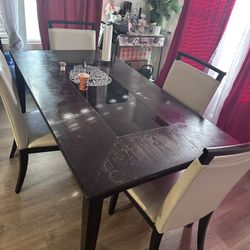 Dinning Table 4 Chairs
