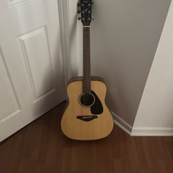 Yamaha FG800J Acoustic Guitar - Natural