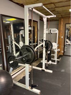 Smith machine (NO WEIGHTS INCLUDED)