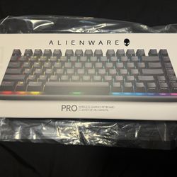 Alienware Pro Wireless Gaming Keyboard NEW