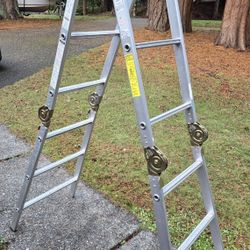 12ft Aluminum Versa Ladder