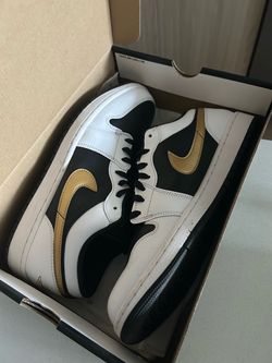 Jordan 1 Low (12.5) White/Black/Gold