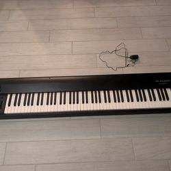 Midi Keyboard M-audio Hammer 88