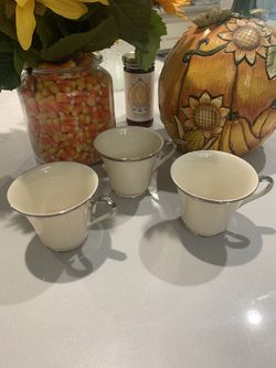 Lenox Solitaire Platinum Trim