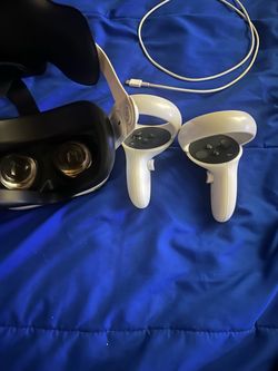 Meta Quest VR Headset with Controllers