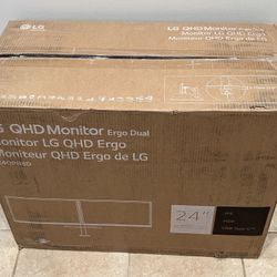 LG 24” Class QHD IPS MONITOR Ergo Dual with USB-C and DP Daisy Chain