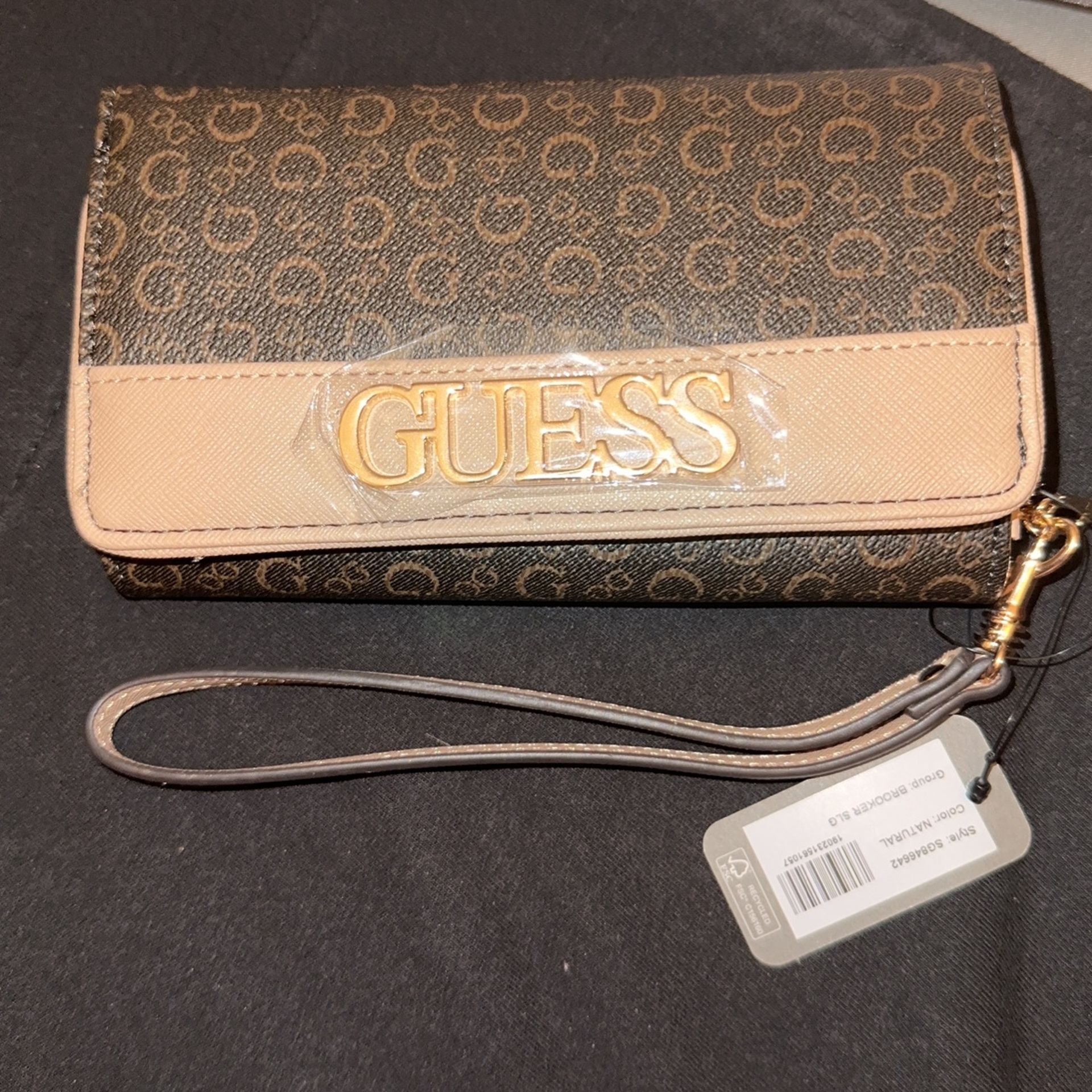 GUESS WALLET