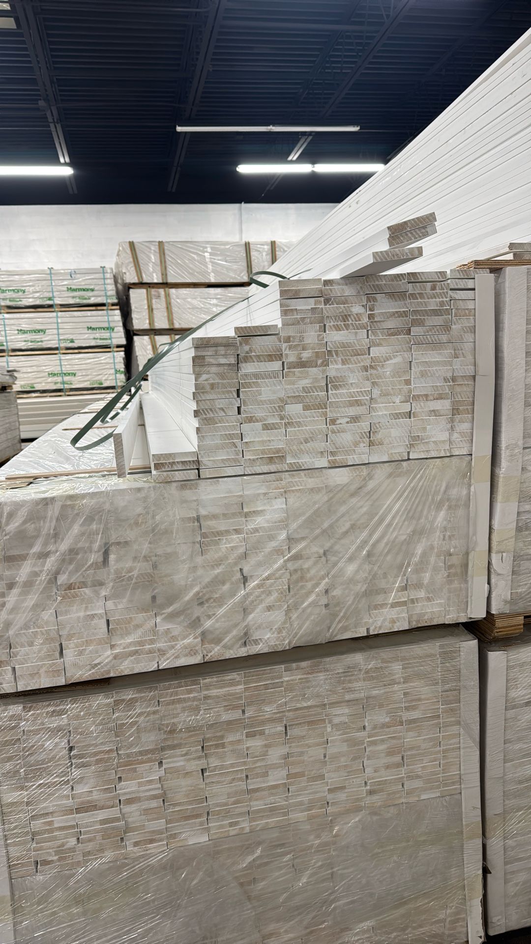 1x4x16ft.primed Pine Board Finger-jointed