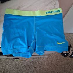Nike PRO shorts Girls