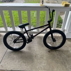 20 Inch BMX Bike Burgundy Perfect For Skateparks And Dirt Jumps