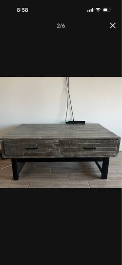 Rustic farmhouse pullout table