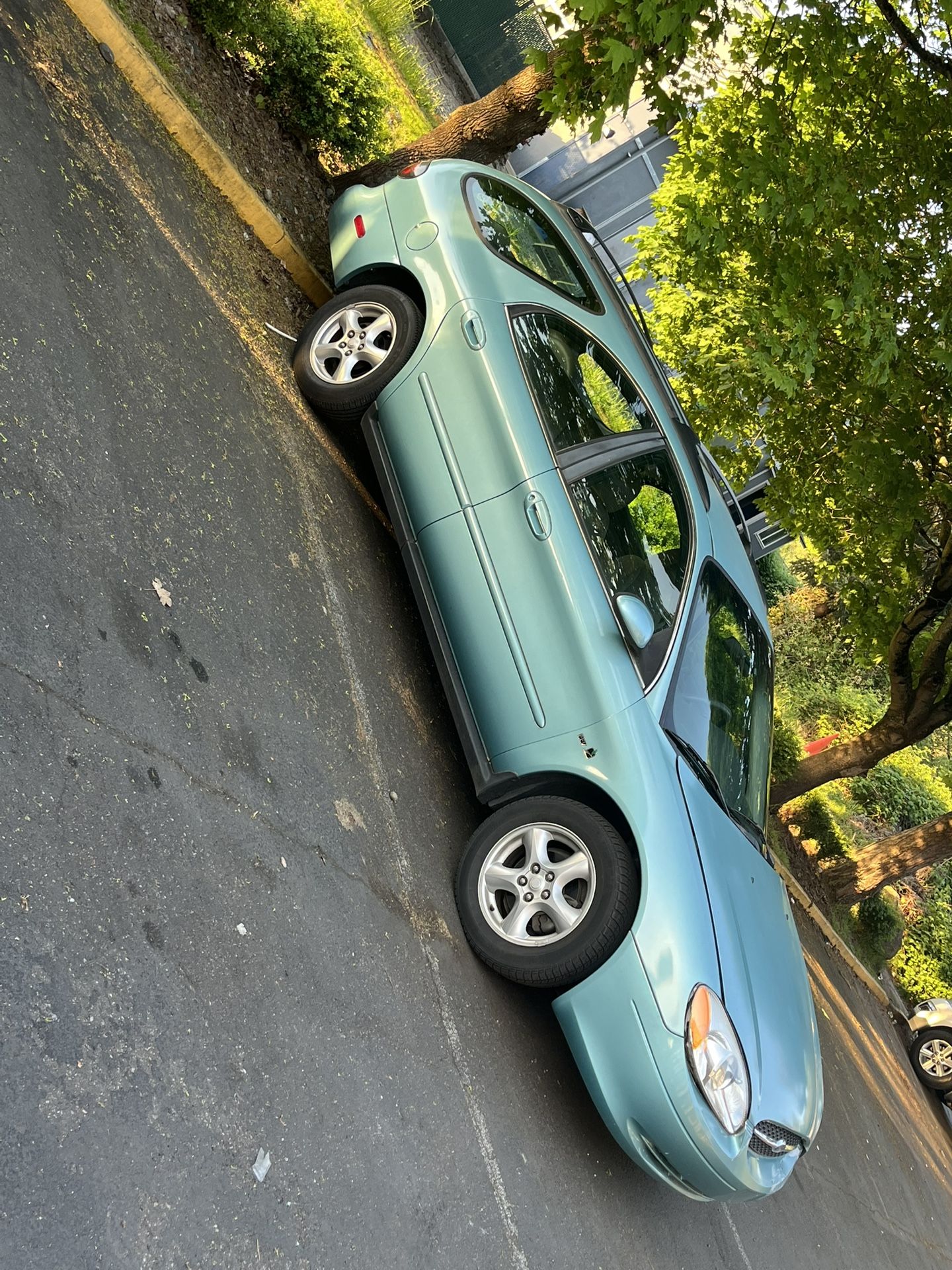 2000 Ford Taurus