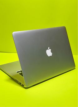 Apple MacBook Pro 15” Retina i7/16GB/500GB SSD $350
