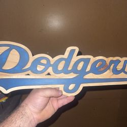 Dodgers signs With Color Resin