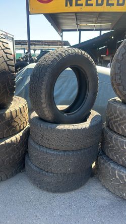 275 65 20 GOODYEAR WRANGLER USED SET