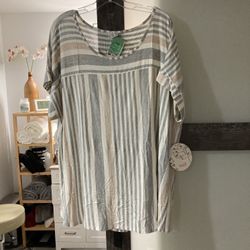 Women’s Plus Size Top