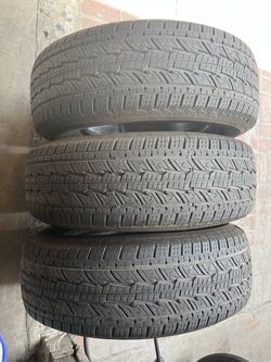 3 tires General Grabber 255 70 17