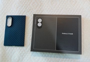 Samsung Z Fold 8 256GB (Lavender) Unlocked with Samsung thin case