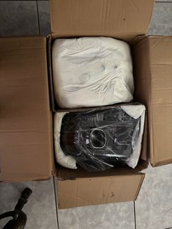 Headlights (2) for a 2007-2014 Ford Expedition