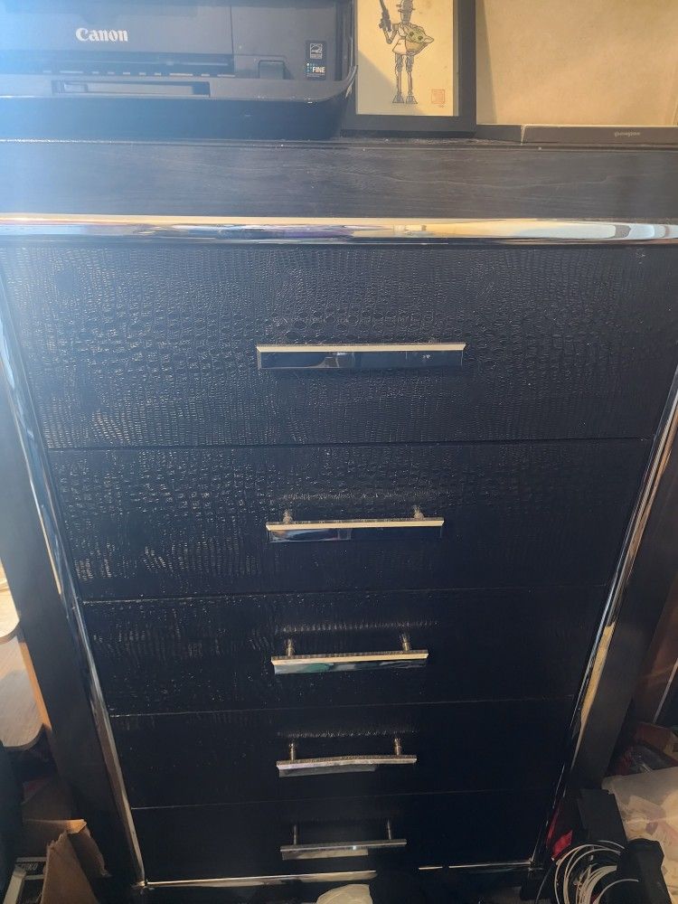 King Size Bedroom Set - Price Negotiable 