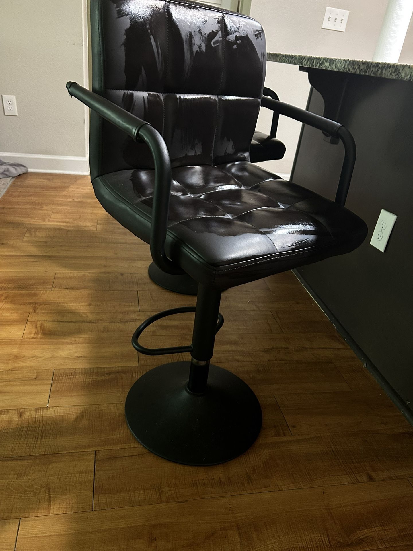 2 Black bar Stools