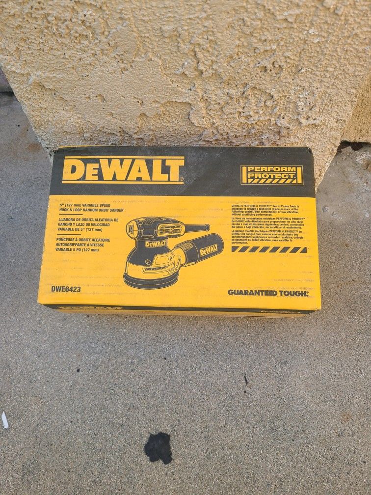 Dewalt Corded Round Sander