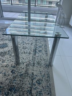 Modern Glass Table, Elegant And Stylist Glass Table - Excellent Condition, Like New