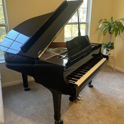 Yamaha G1B Baby Grand Piano – Made in Japan, Excellent Condition (1988)