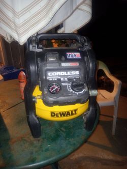 Good de walt cordless 60v max compressor  all you need is the battery
