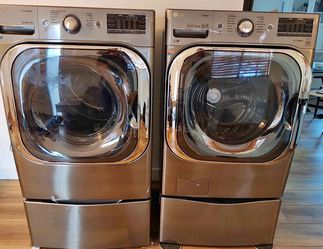 LG 5.2 cu. ft. Mega Capacity Front Load Washer & Dryer