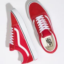 Classic Vans buy one get one free rest of the stores Minimum Of 50% Up To 80% Off Everything Must go store closing