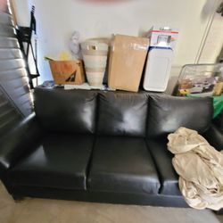 Black Leather Couch EXCELLENT Condition 
