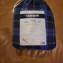 3 Piece Flannel Twin Bed Set