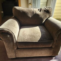 Free - Comfortable Chair 