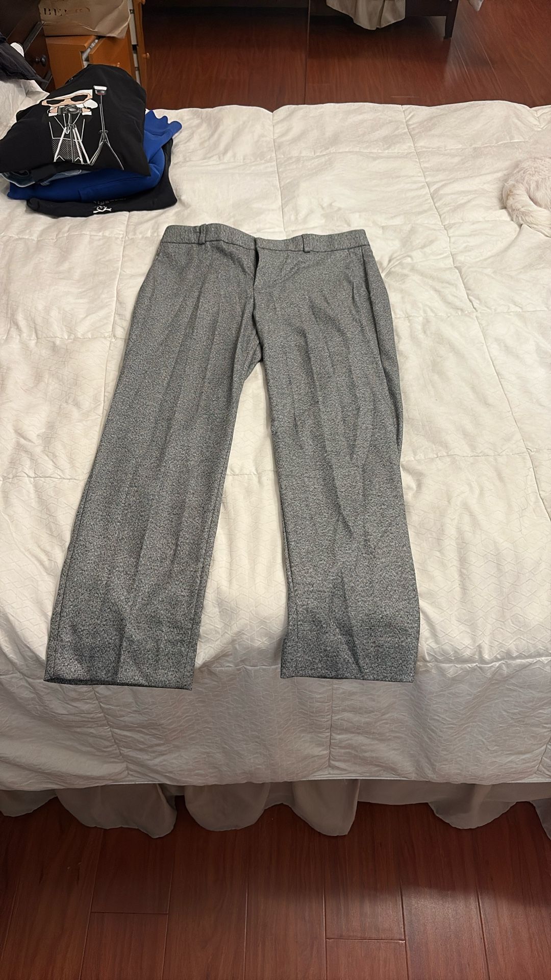 Banana Republic Women 6