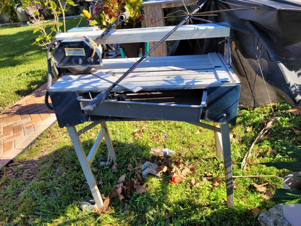 Tile Saw