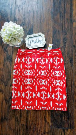 Pencil Skirt size 6 Van Heusen