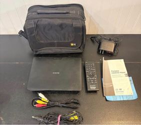 Sony DVP-FX950 Portable 9" Swivel Rotating Screen CD/ DVD Player w/ Accessories