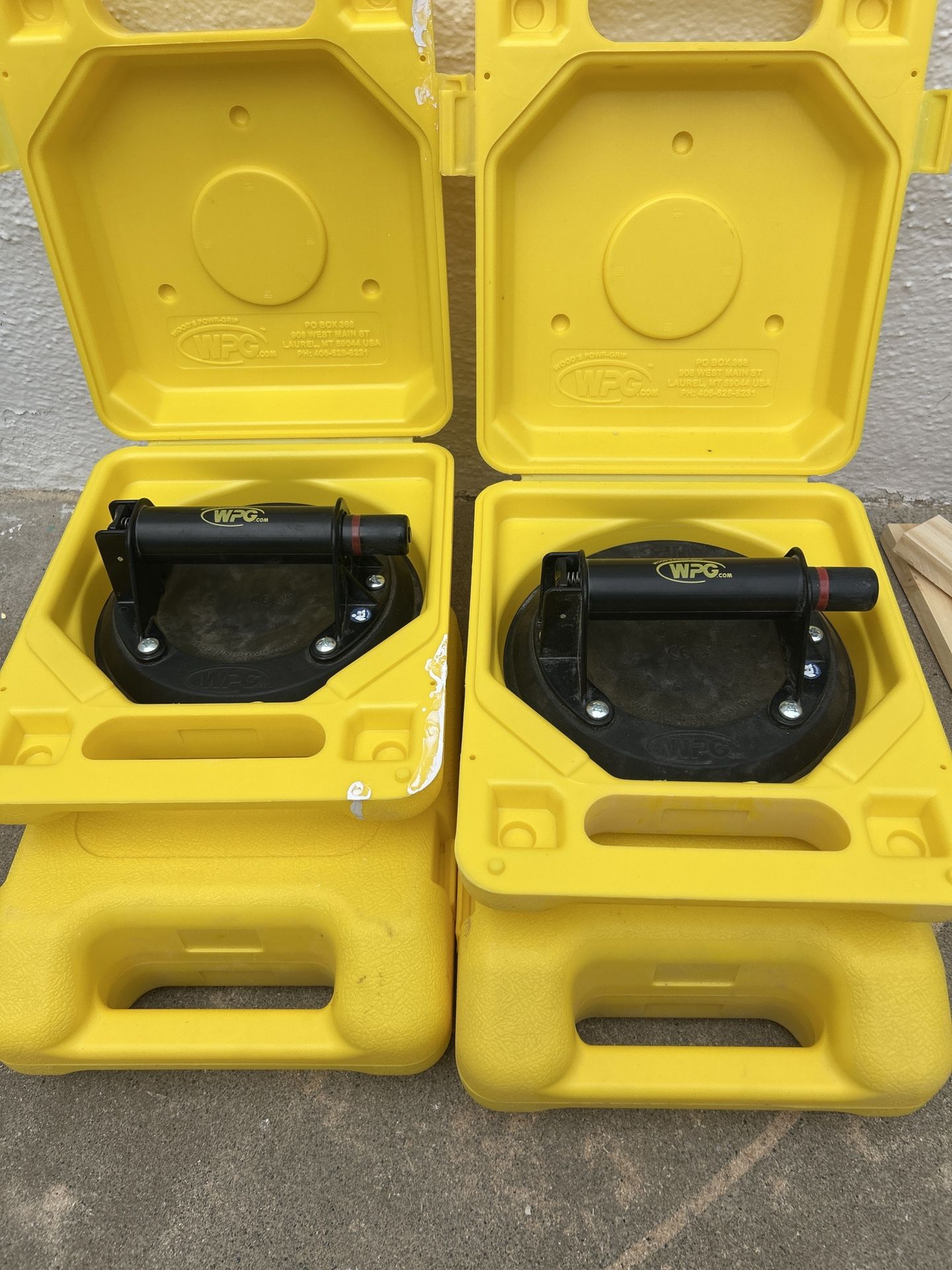 4 Professional Suction Cups