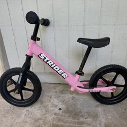 Strider balance Bike 