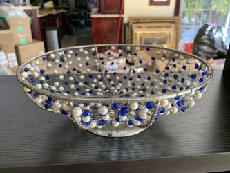 Beautiful white and blue pearls metal basket