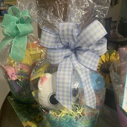 EASTER BASKETS