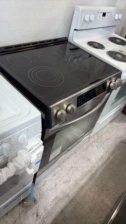 Kenmore Single oven Electric range