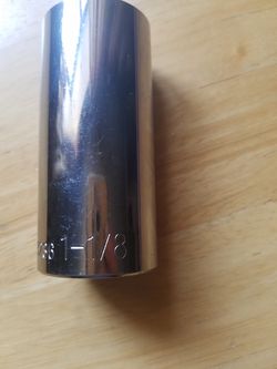 1 1/8" deep well socket - 12 point - KD