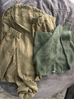 Women’s Clothes Bundle