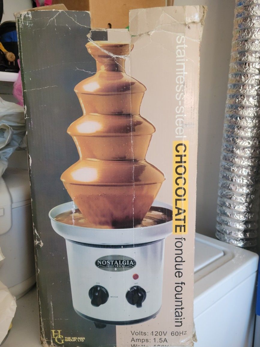 Chocolate Fondue Fountain