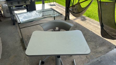 Desks/office desk