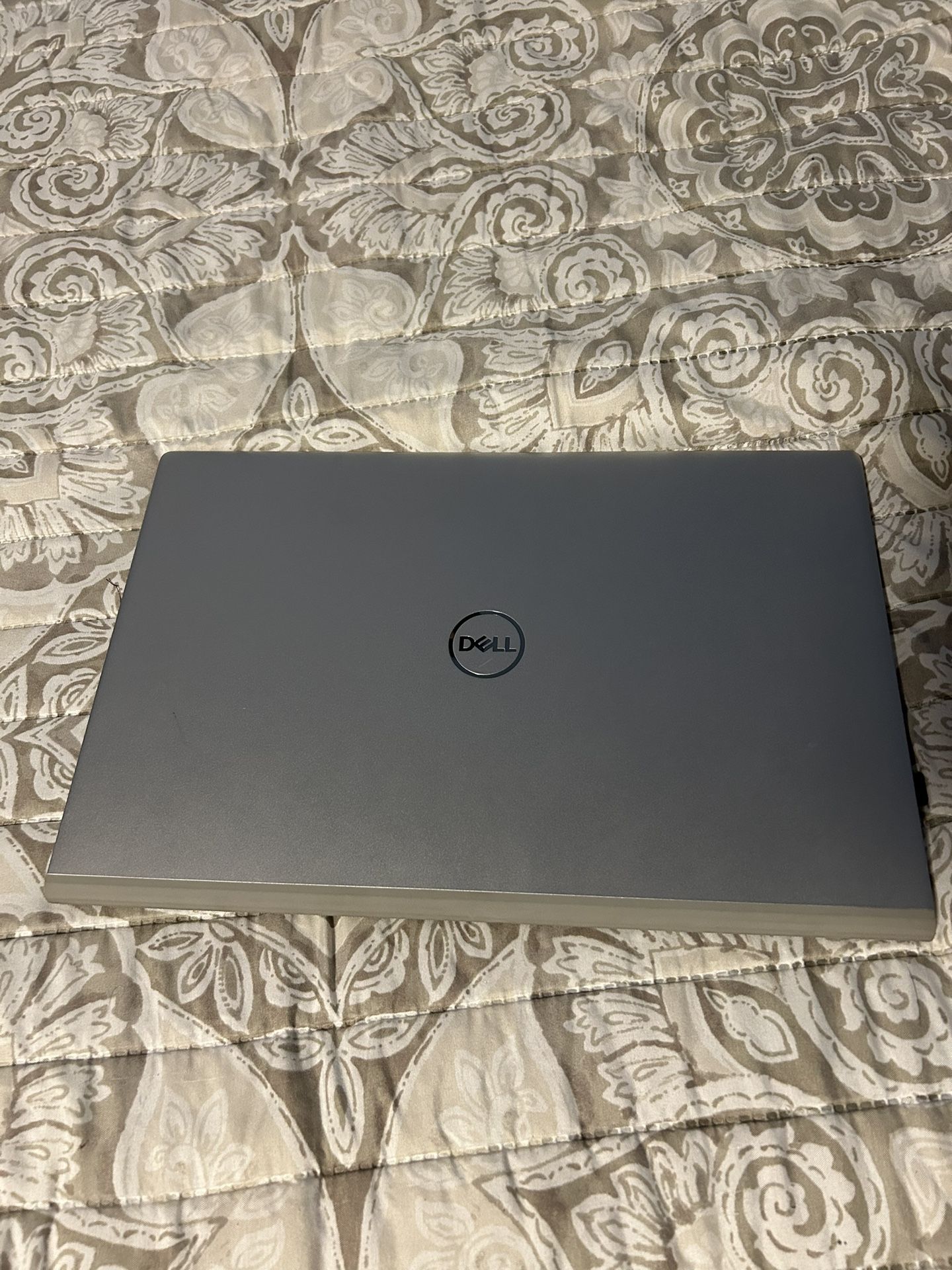 Dell Inspiron 15 Series 5502