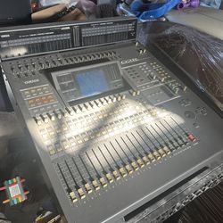 Yamaha O2R mixer
